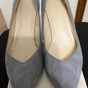 Marc Fisher Women’s Dark Gray Suede Shoes.